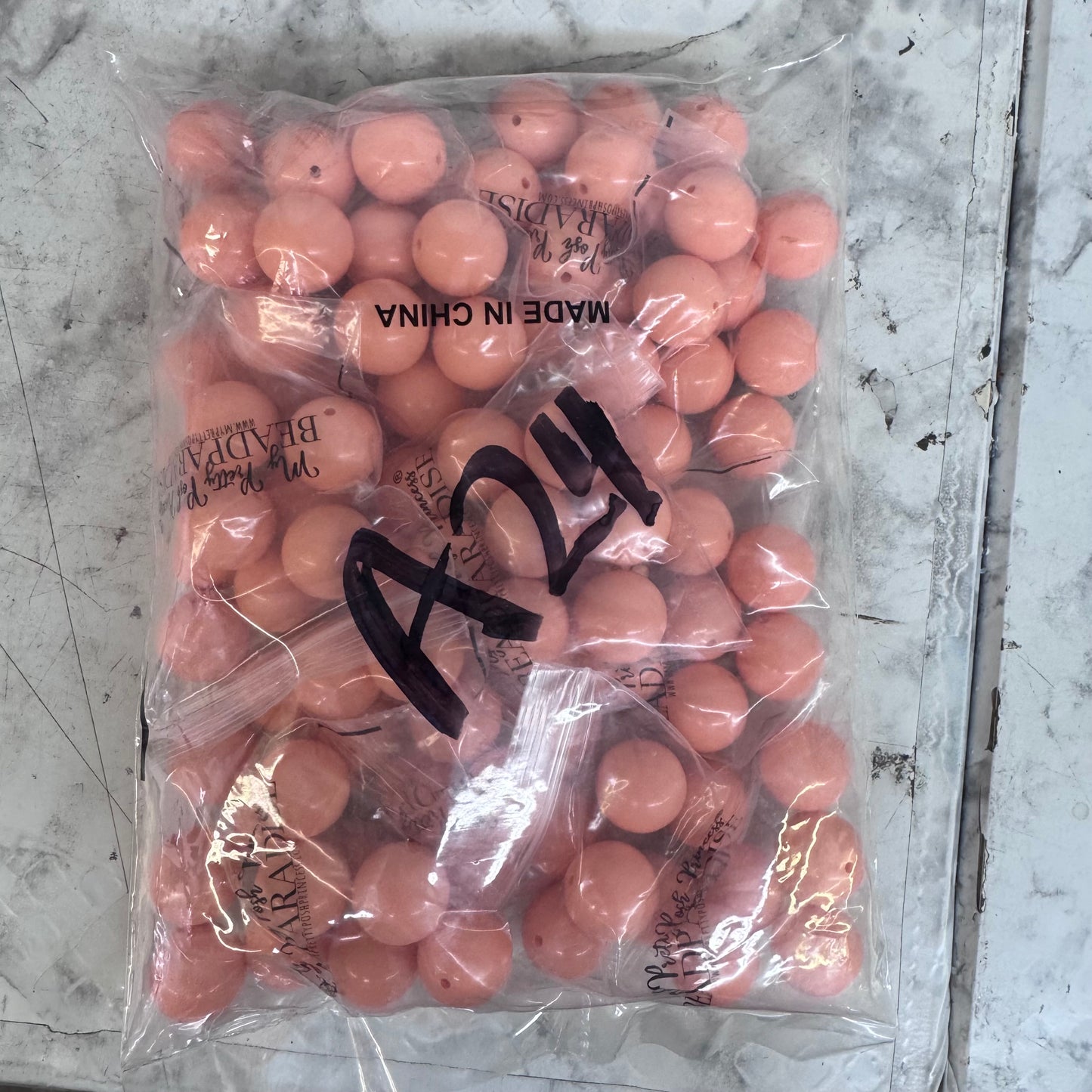 A24- 20mm Peach Solid Beads 100 Count *WAREHOUSE SALE*
