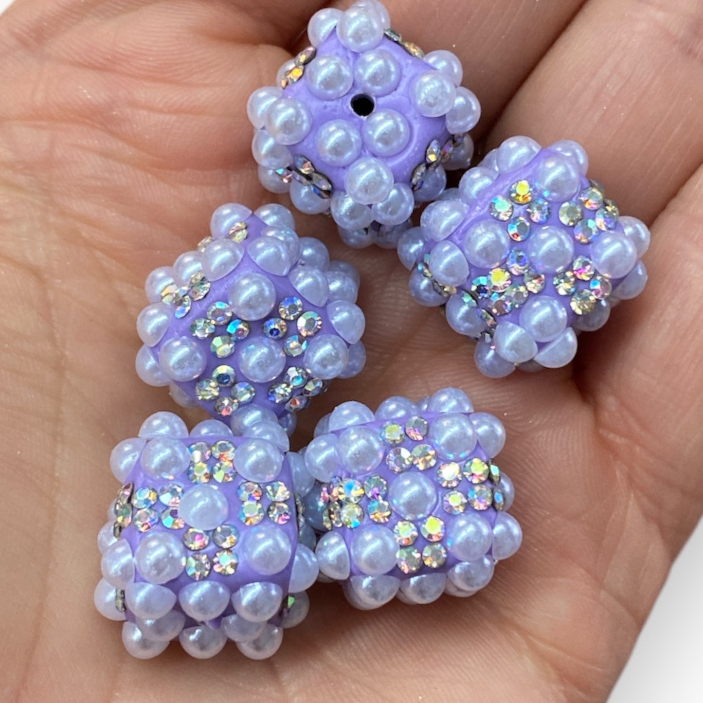 #1185 - 14mm "Lavender Pearl Bling Cubes" Bead