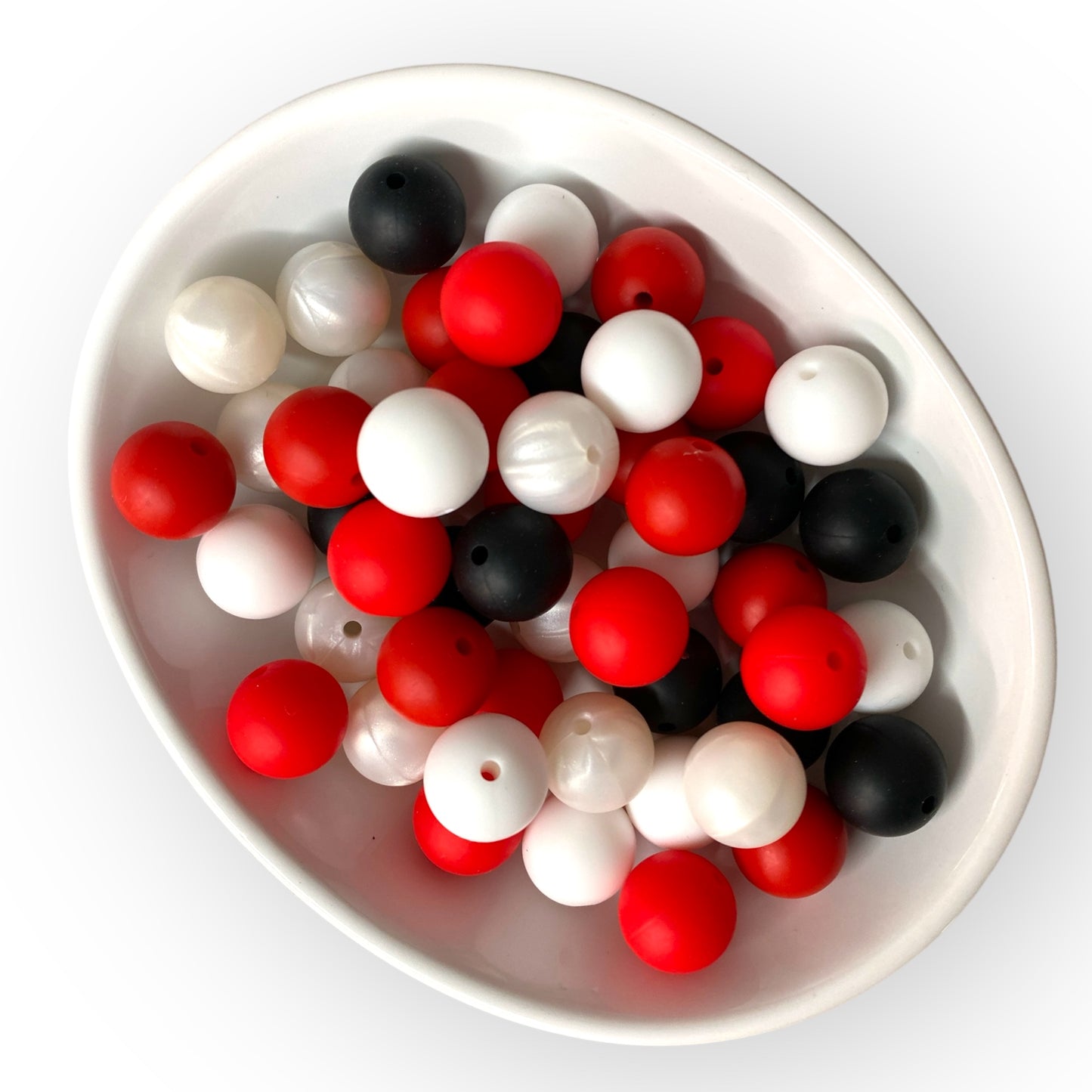 "Black, White, Red Color Set" - 15mm Silicone 50 Count Bead Pack – Ideal for Beadable Pens & Keychains