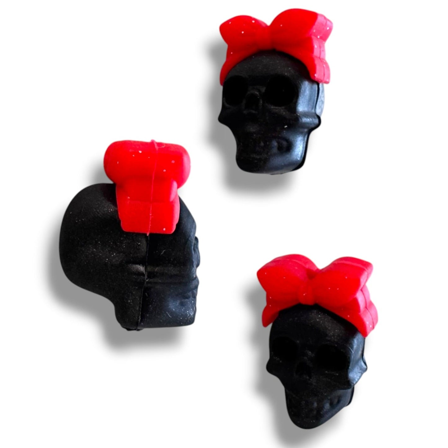 h967- "Black Skull w/Bow 3D" Silicone Focal Bead for DIY Crafts (1 Count)