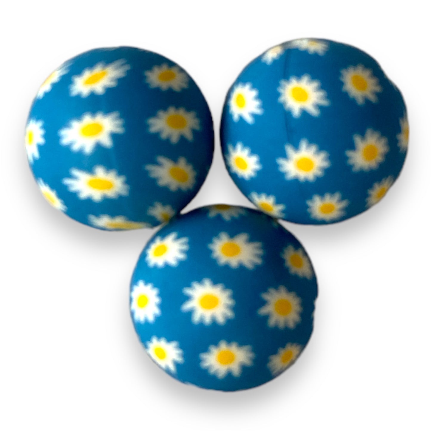 T53 - 15mm “Daisy” Silicone Bead