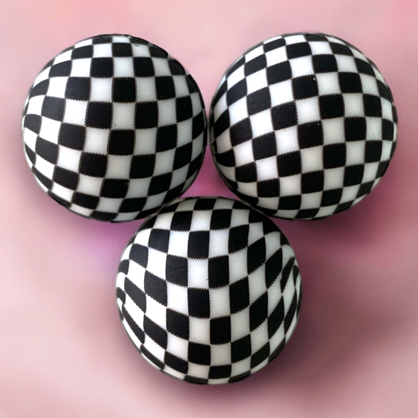 T20 - 15mm  “White Checkered” Silicone Beads