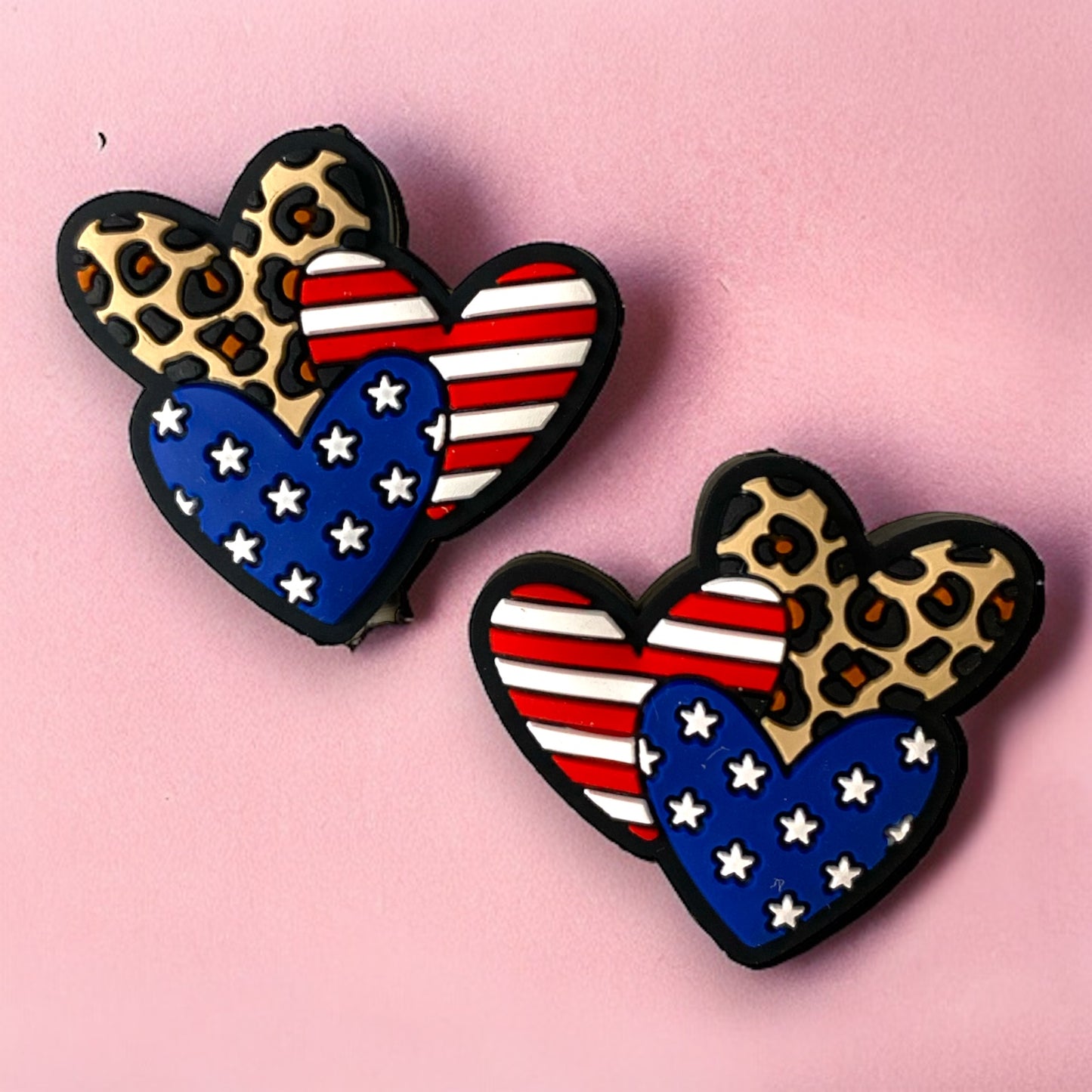 h886 - "Patriotic Hearts” Silicone Focal Bead (1 Count)