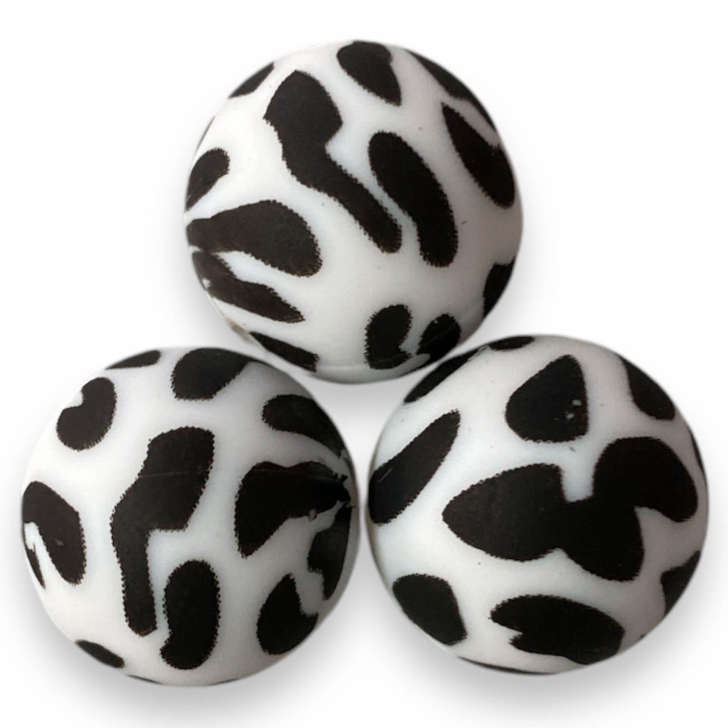 12mm- A-01- Cow Print Silicone Beads