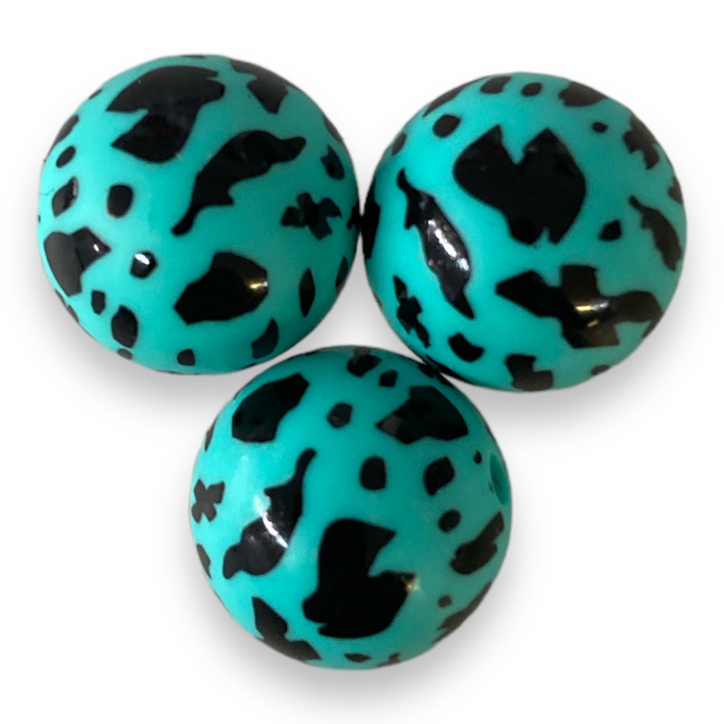 T58-  15mm "Aqua & Black Cow Print" Silicone Bead