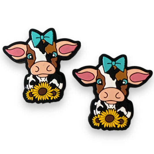 X400 -  “Cow With Headband" Silicone Focal Bead (1 Count)