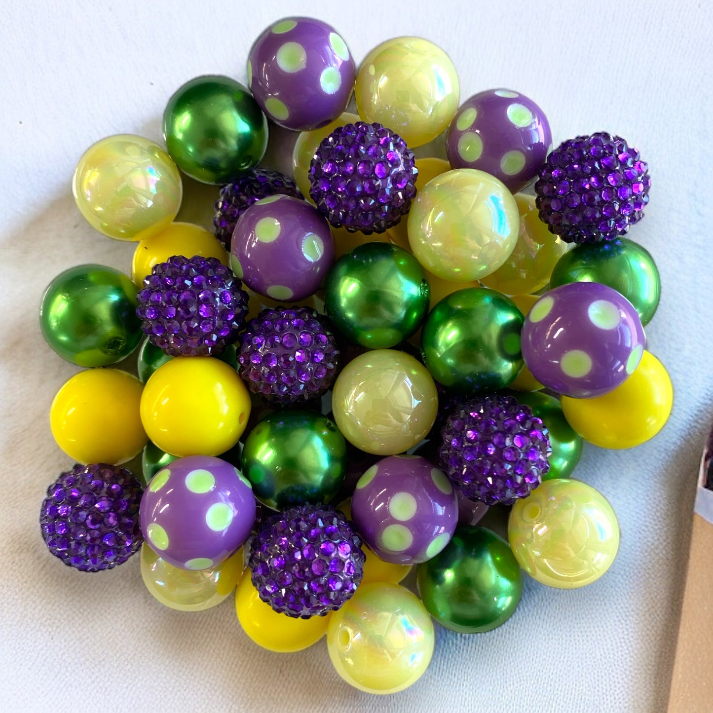 12- M153 - 20mm "Mardi Gras" *Glow in the dark [50 Count] Acrylic Bead Pack