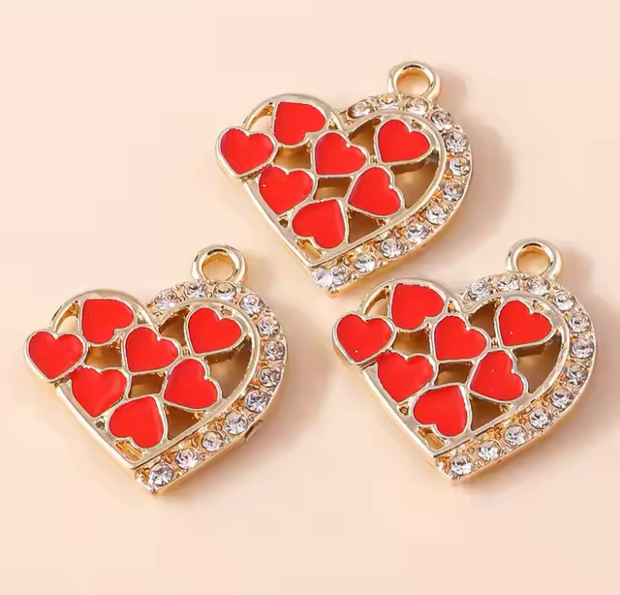 Q-A97- Red / Gold Heart Small Charm (1 Count)