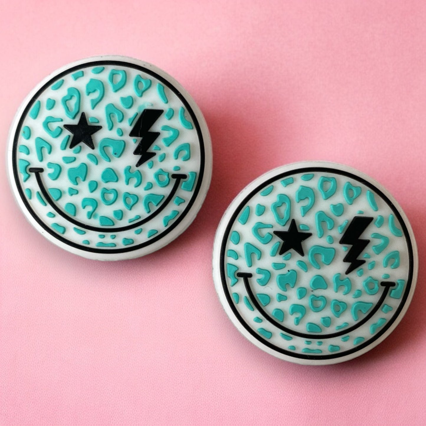 T420- “Happy Aqua” Silicone Focal Bead (1 Count)