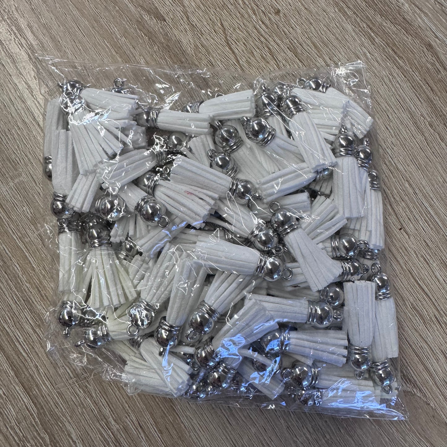 100 Count White 1" Tassels