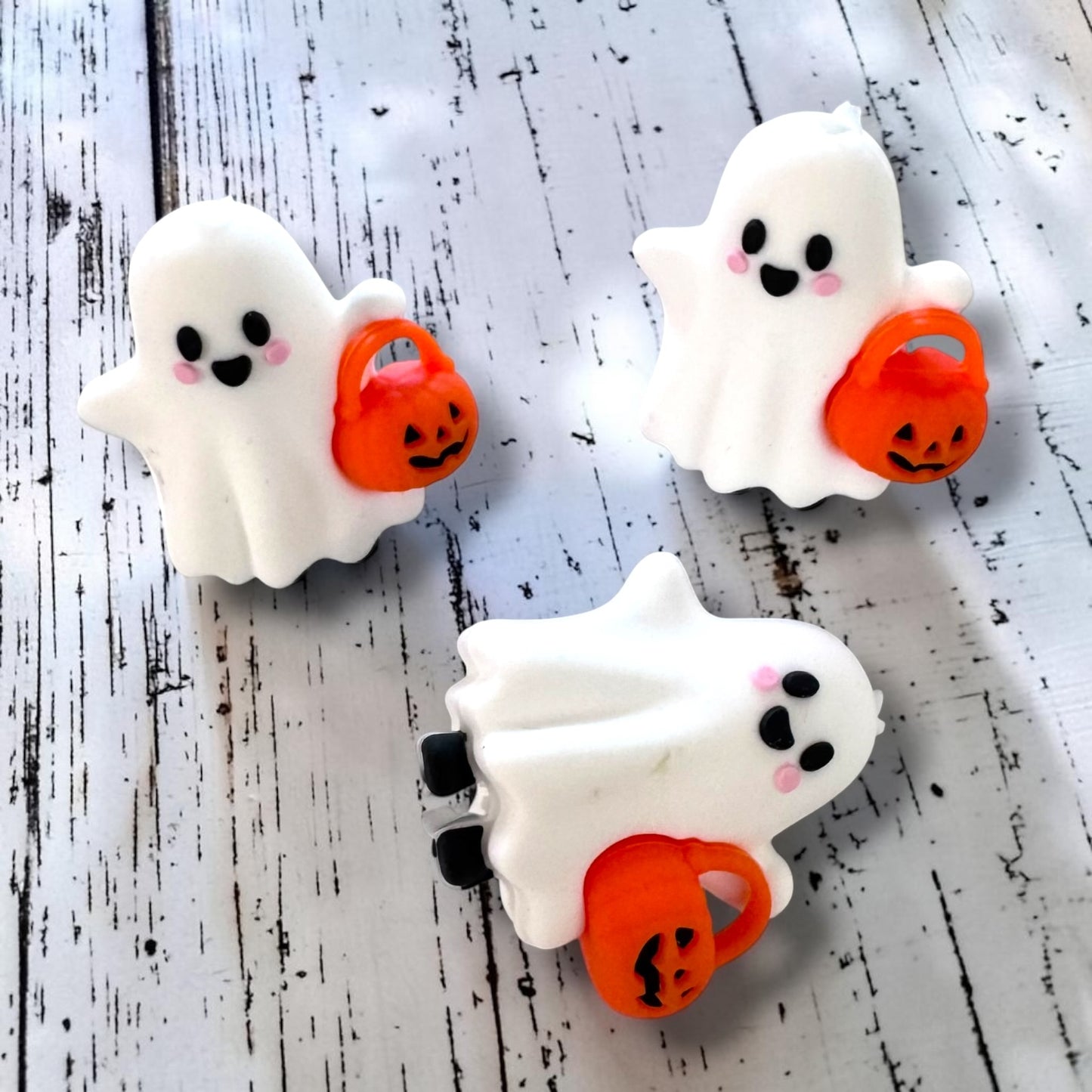 h969- "Ghost 3D" Silicone Focal Bead for DIY Crafts (1 Count)