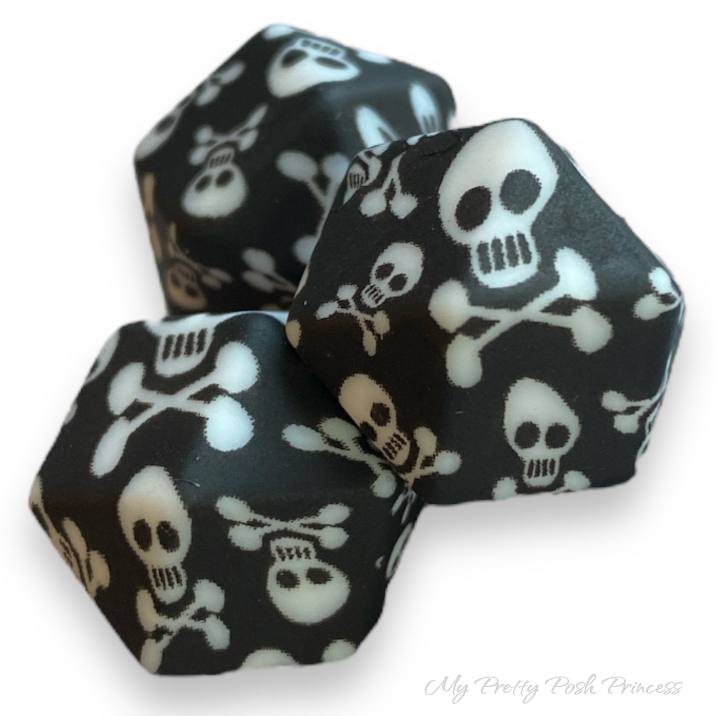 A-6011- 14mm "Skull"  Hexagon Silicone Beads