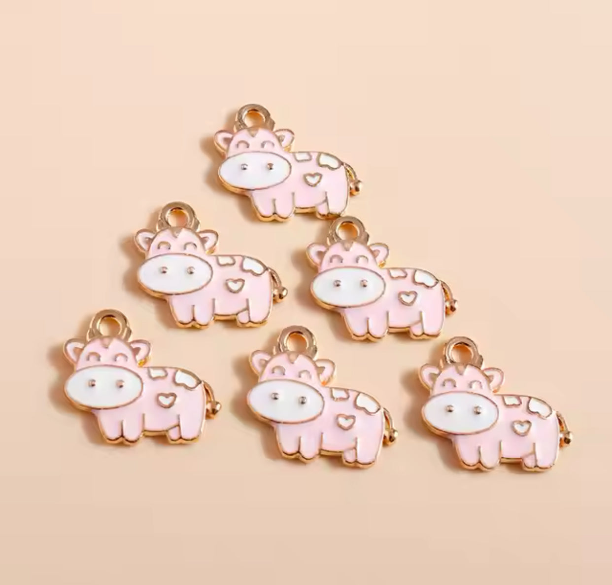 Q-A84- Pink Cow Charm (1 Count)