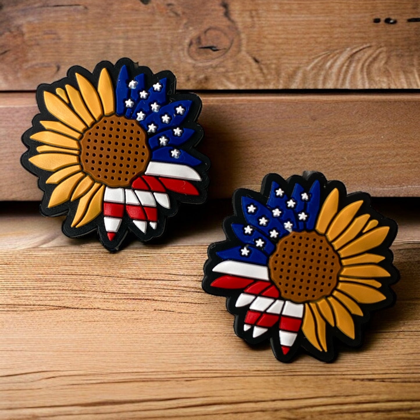 h899 - "Patriotic / Sunflower"  Silicone Focal Bead (1 Count)