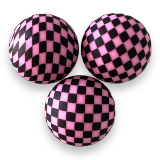 #815 - 19mm “Pink- Checkered” Silicone Beads