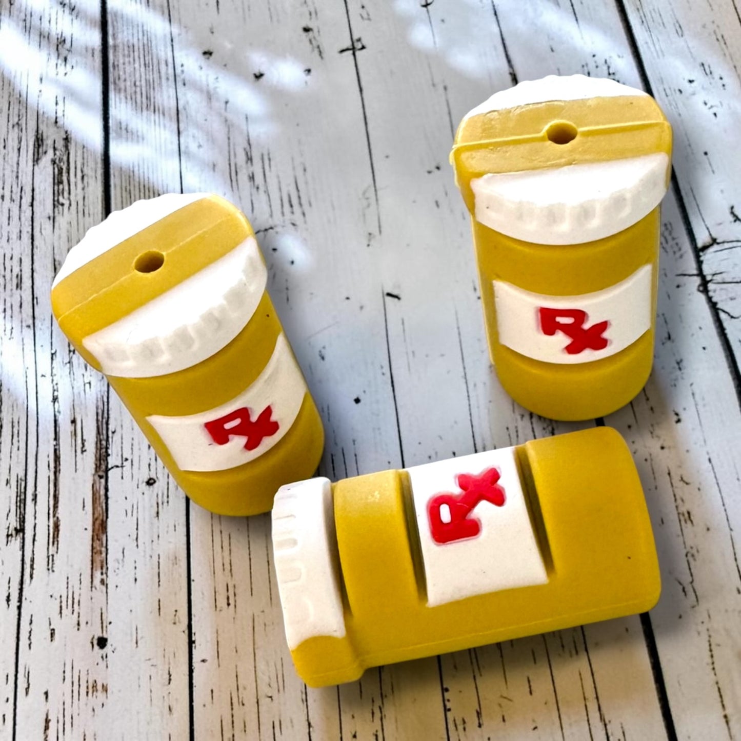 h953- "Pill Bottle 3D" Silicone Focal Bead for DIY Crafts (1 Count)