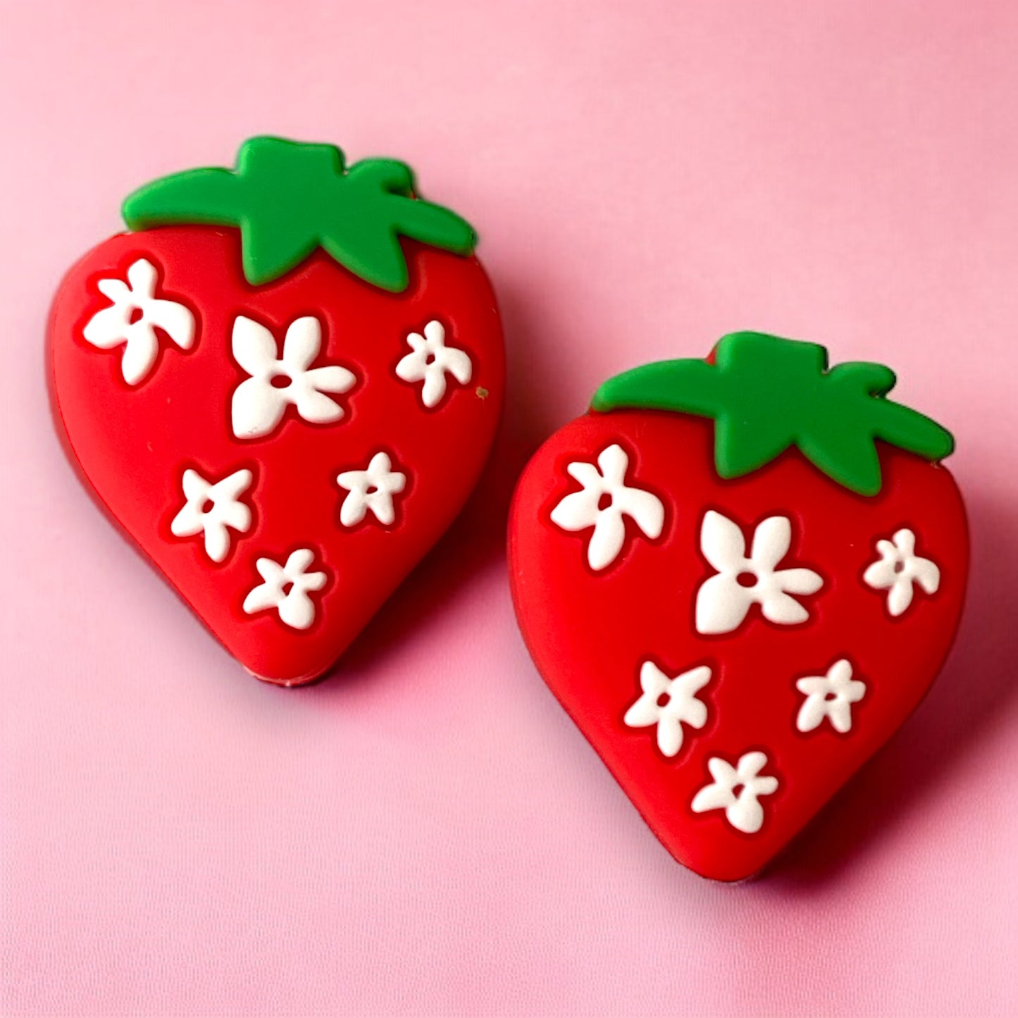 X186 - "Strawberry" Silicone Focal Bead (1 Count)