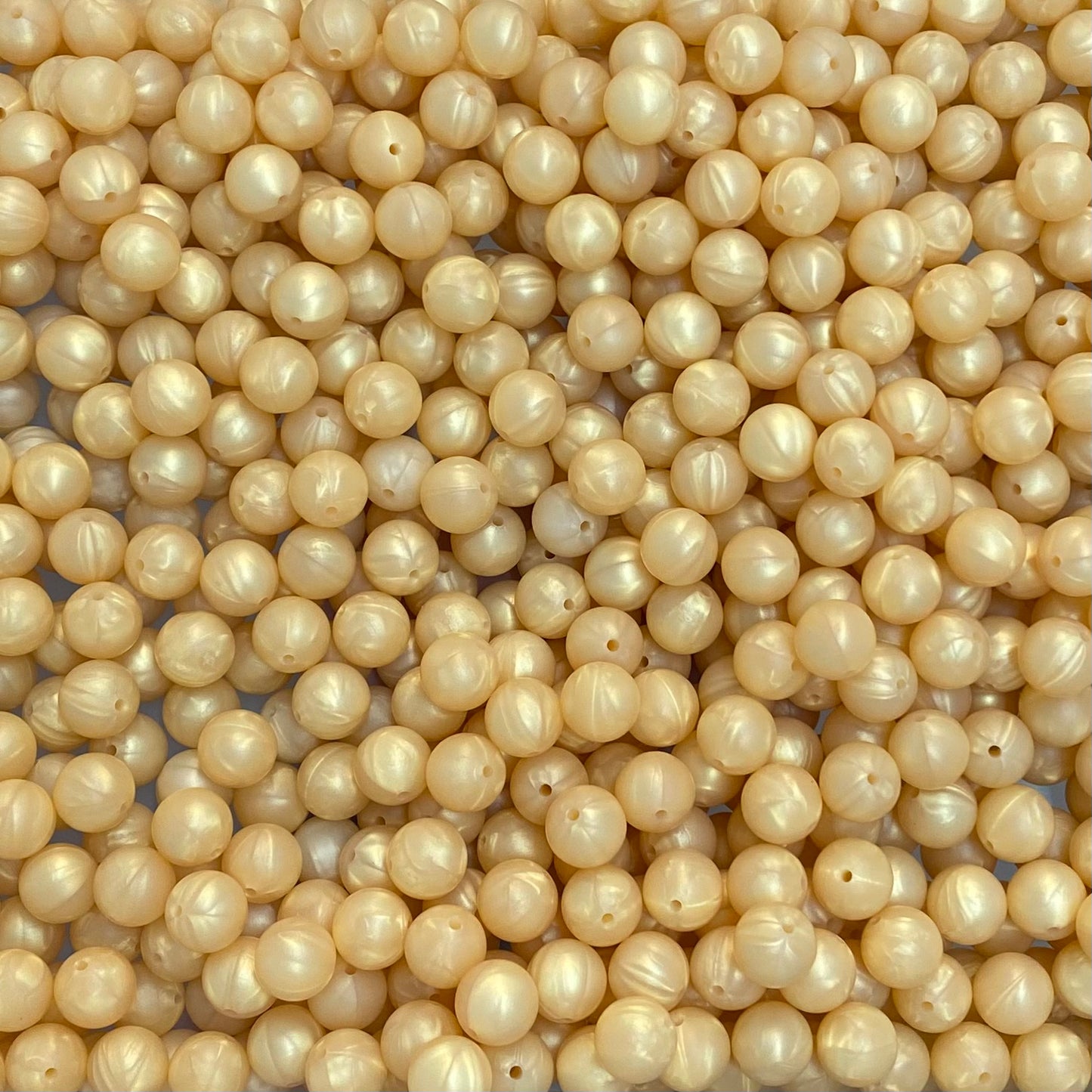 06 / 15mm- Pearl Gold Silicone Bead