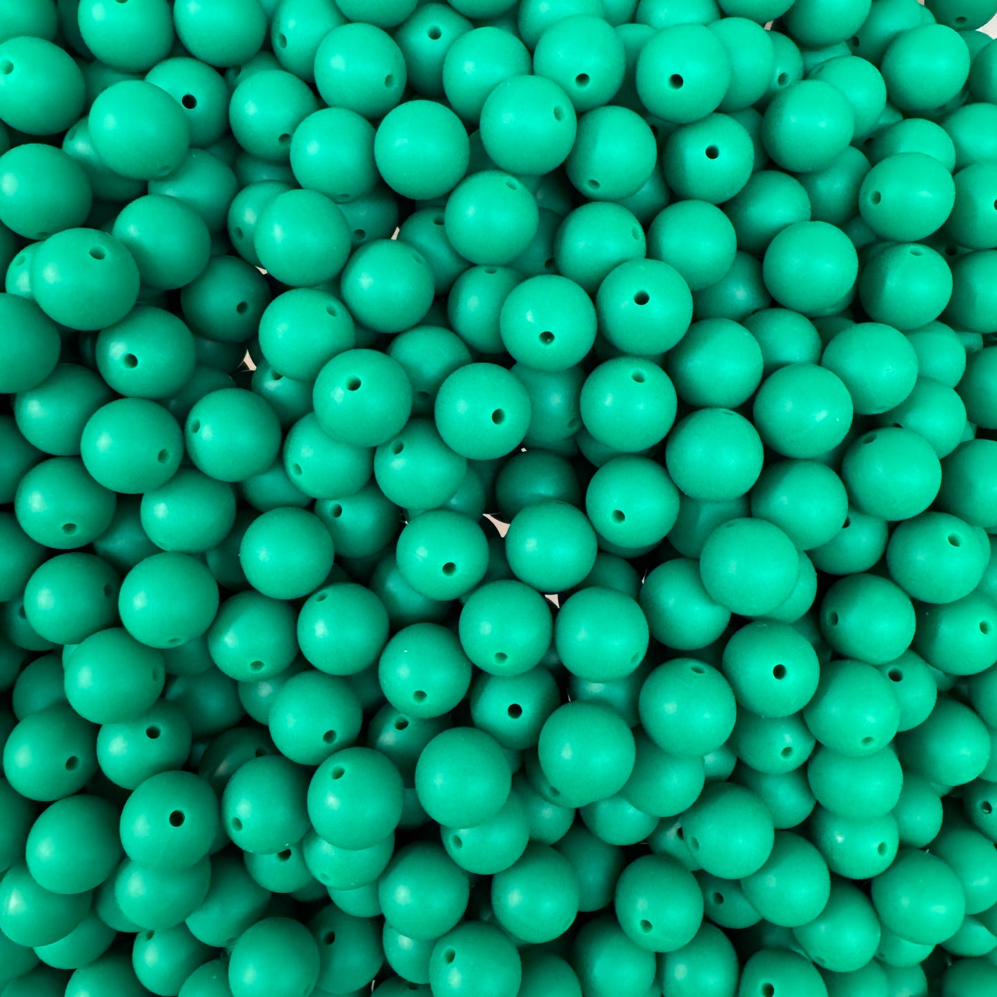 96 / 15mm - Dark Green  Silicone Bead