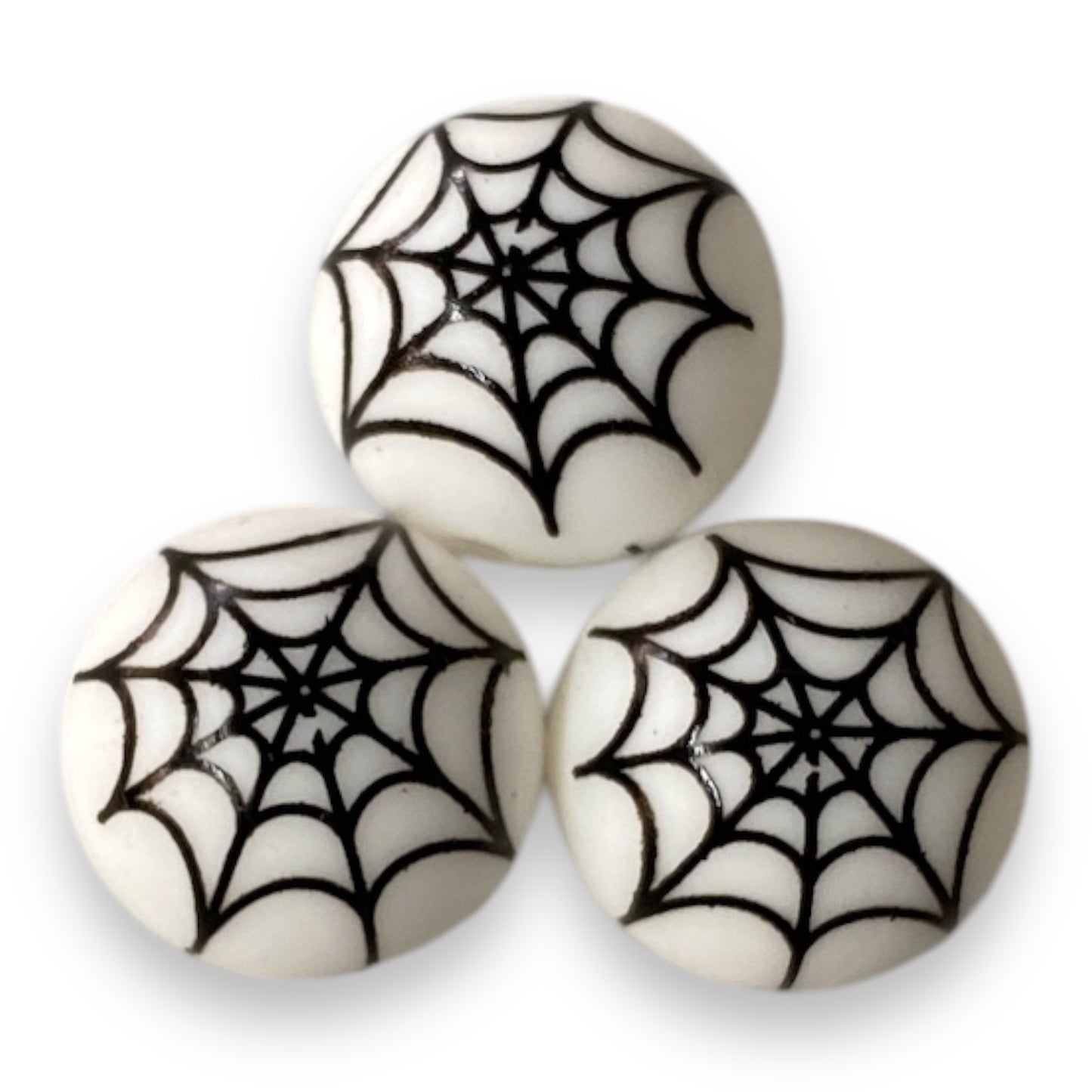 T45 - 15mm “White Webs” Silicone Beads