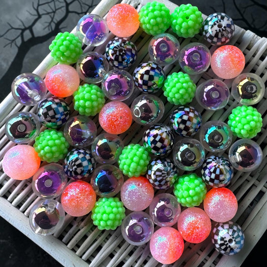 Beetlejuice Bash – 50 Count | 16mm Acrylic Bead Mix