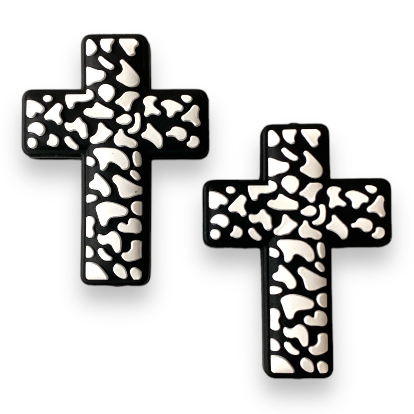 e613 - “Black / White Spot Cross" Silicone Focal Bead (1 Count)