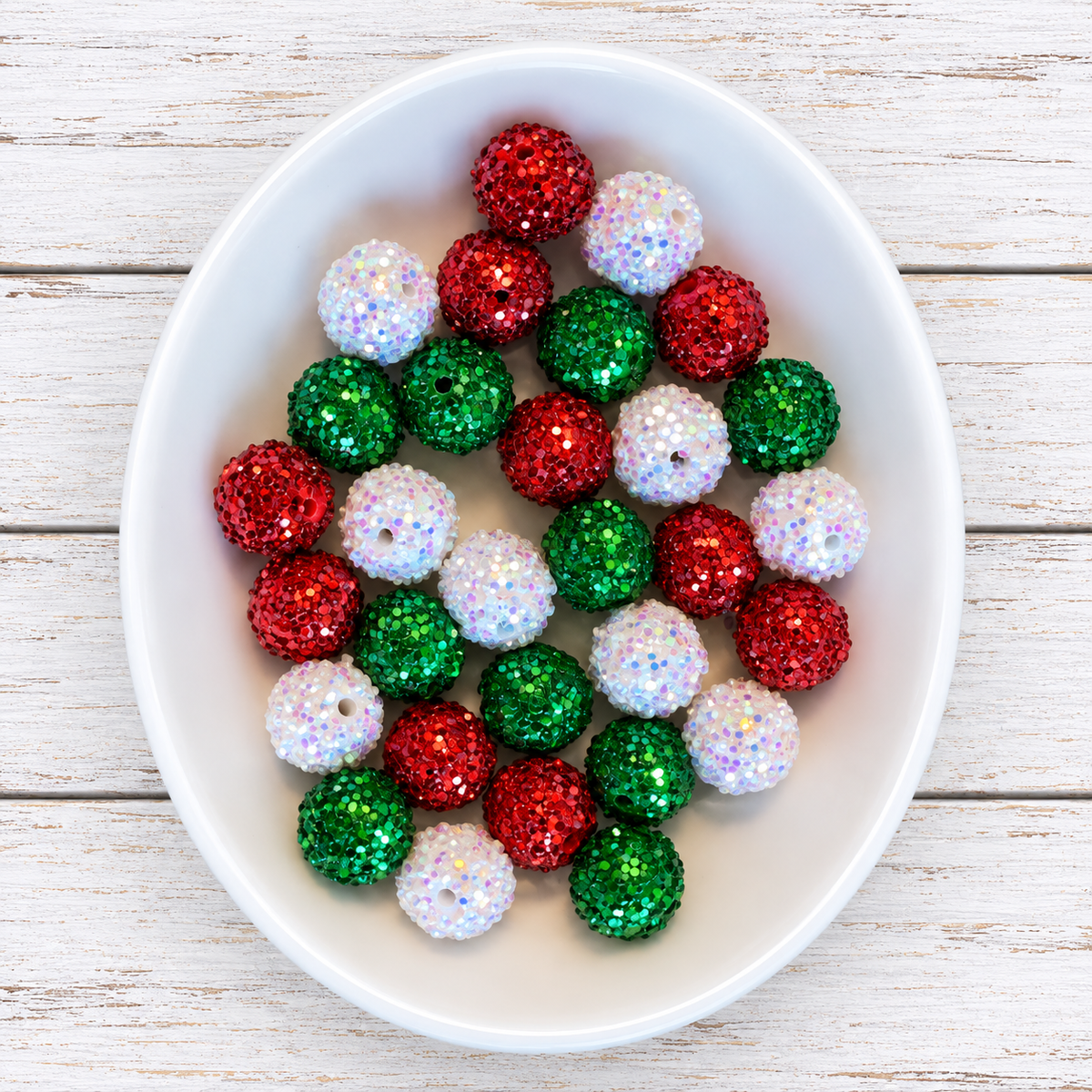 🎄✨ Christmas Sparkle – 30 Count Acrylic Bead Pack ✨🎄