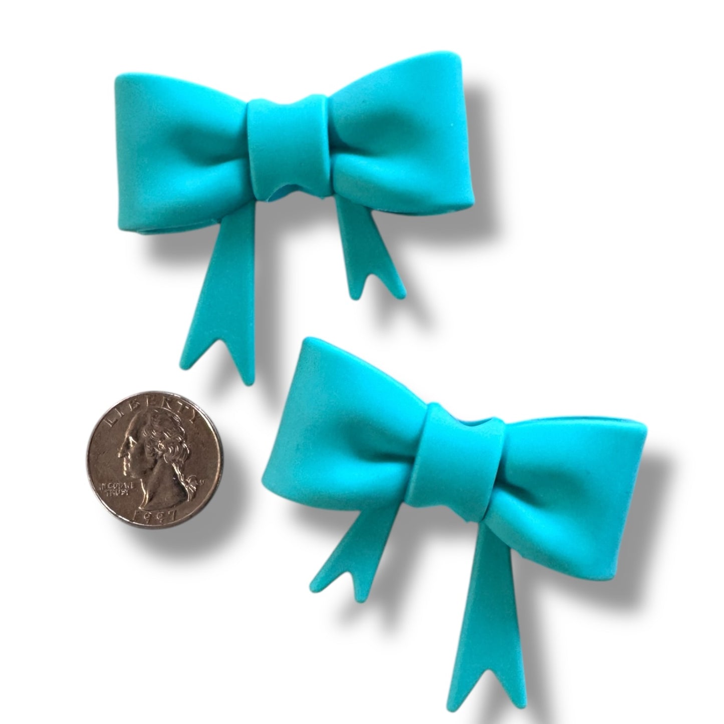 X109- "Aqua Bow"  Silicone Focal / Straw Topper (Large) (1 Count)
