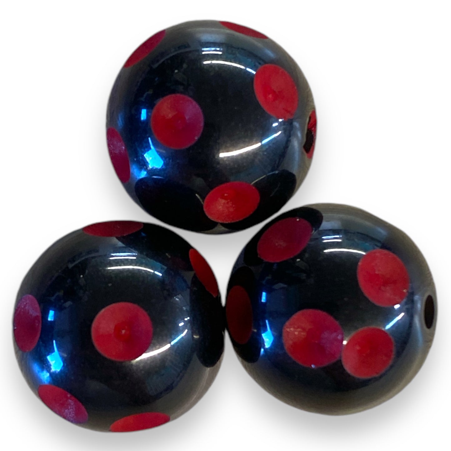 Z/69- 20mm Black & Red Polka Dots (10 Count) Acrylic Beads