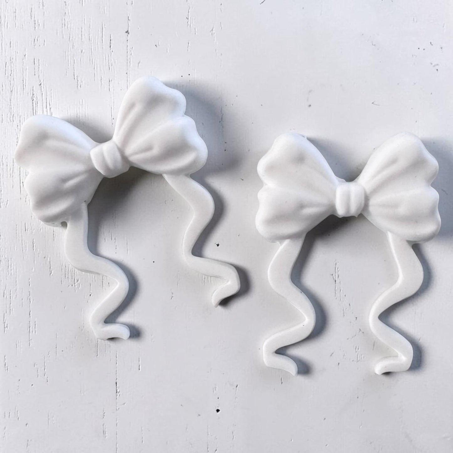 X184- "White Flowy Bow"  Silicone Focal Bead for DIY Crafts (1 Count)