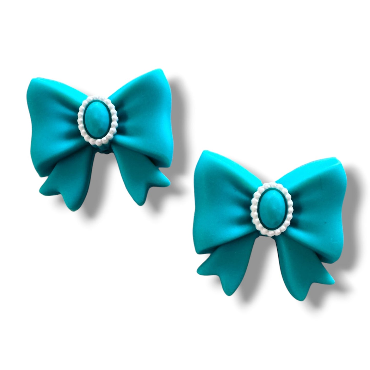 X105- "Tiffany Bow" 3D Silicone Focal Bead for DIY Crafts (1 Count)