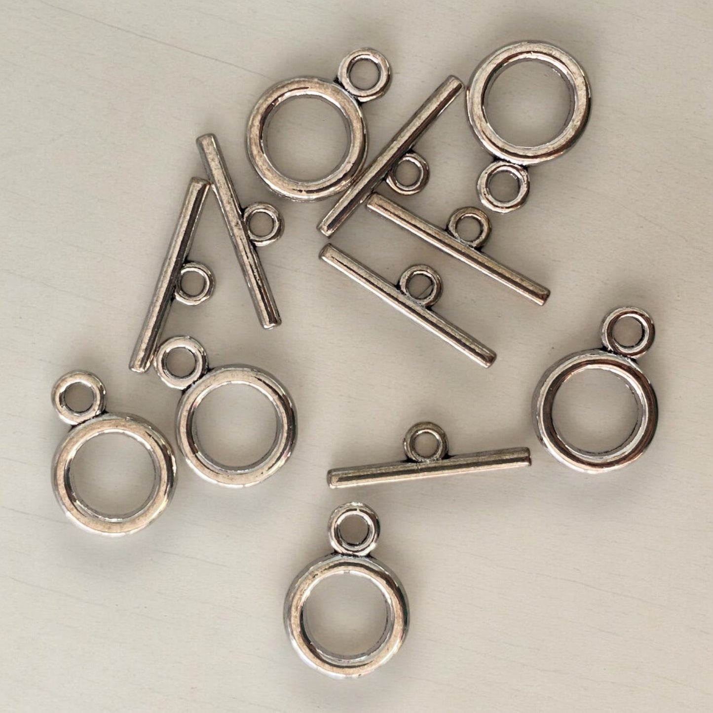 P87 - Circle Toggles (5 Pack)