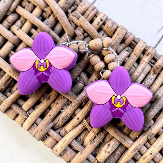 X150-   "Purple Flower" Silicone Focal Bead for DIY Crafts (1 Count)