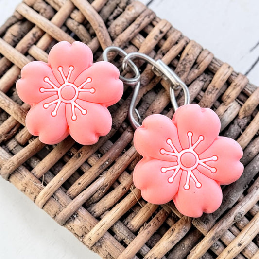 X148-   "Flower" Silicone Focal Bead for DIY Crafts (1 Count)