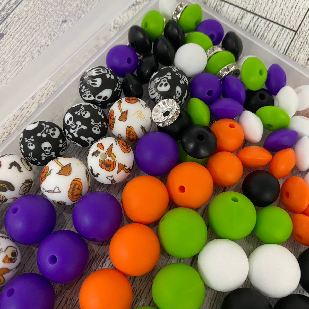CK- 155 - "Halloween" 100 Piece Silicone Bead & Bling Boxed Kit