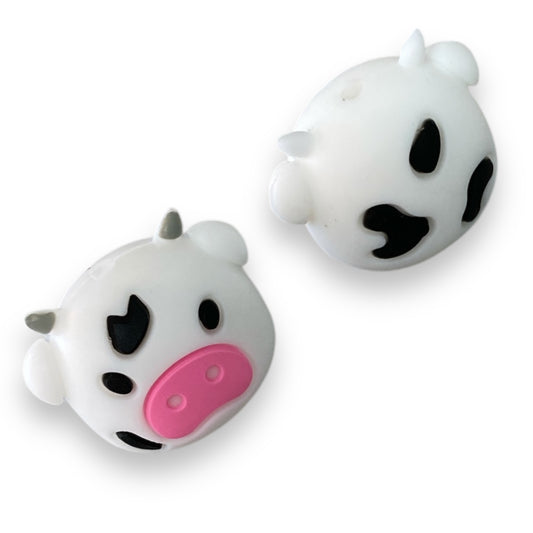 X427 -  “3D Cow Face" Silicone Focal Bead (1 Count)