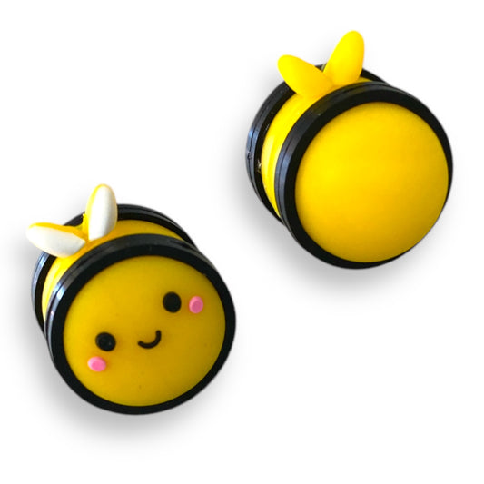 T444 -  “3D Bee" Silicone Focal Bead (1 Count)