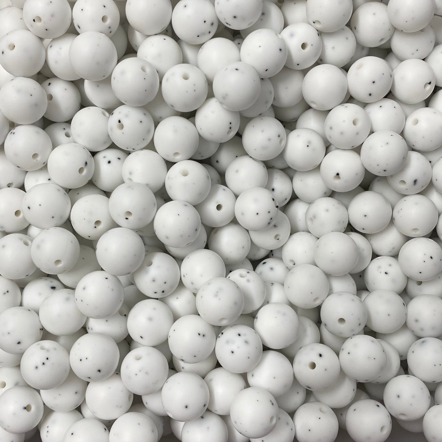 #789 - White 15mm "Granite" Silicone Beads