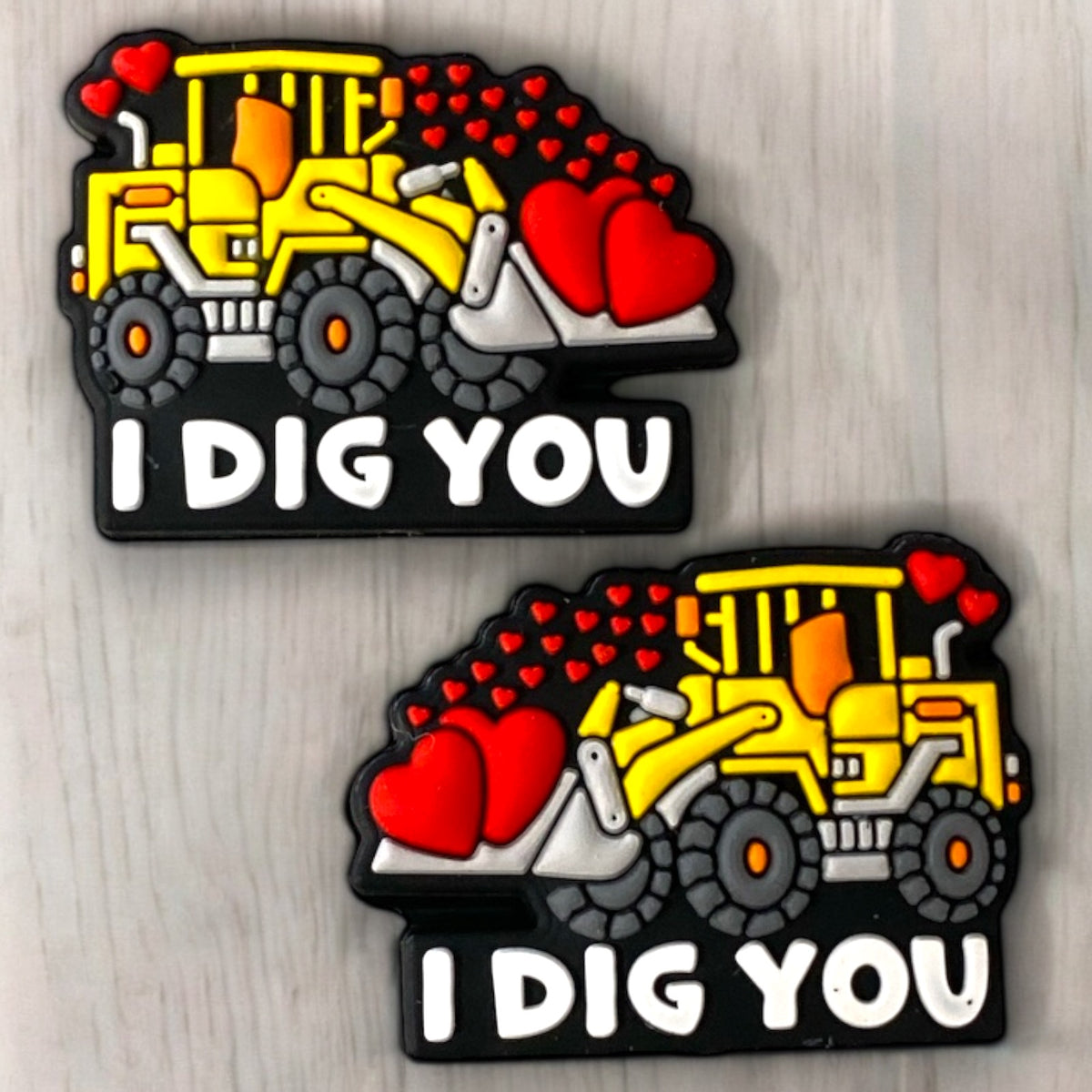 h820-  “I Dig You” Silicone Focal Bead (1 Count)