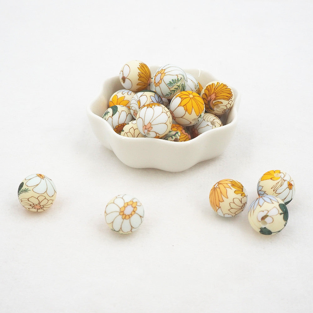 #717  - 15mm “Daisy"  Silicone  Beads