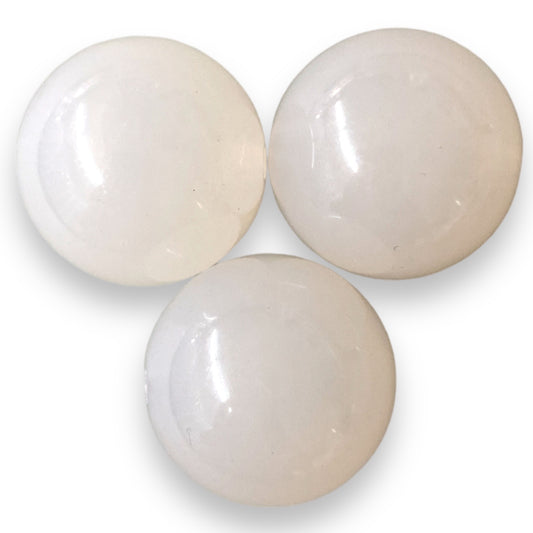 #943- 20mm White Jelly Acrylic Beads (1 Count)