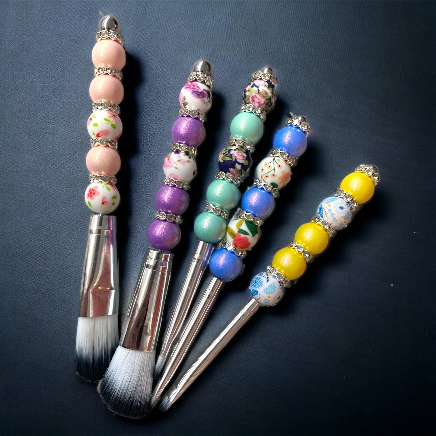 Z/39 - Beadable Makeup Brush 5 Piece Set