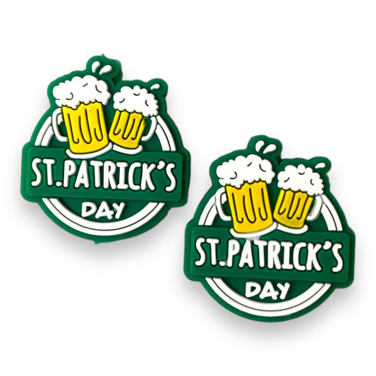 h836 - “St. Patrick's Day Beers” Silicone Focal Bead (1 Count)