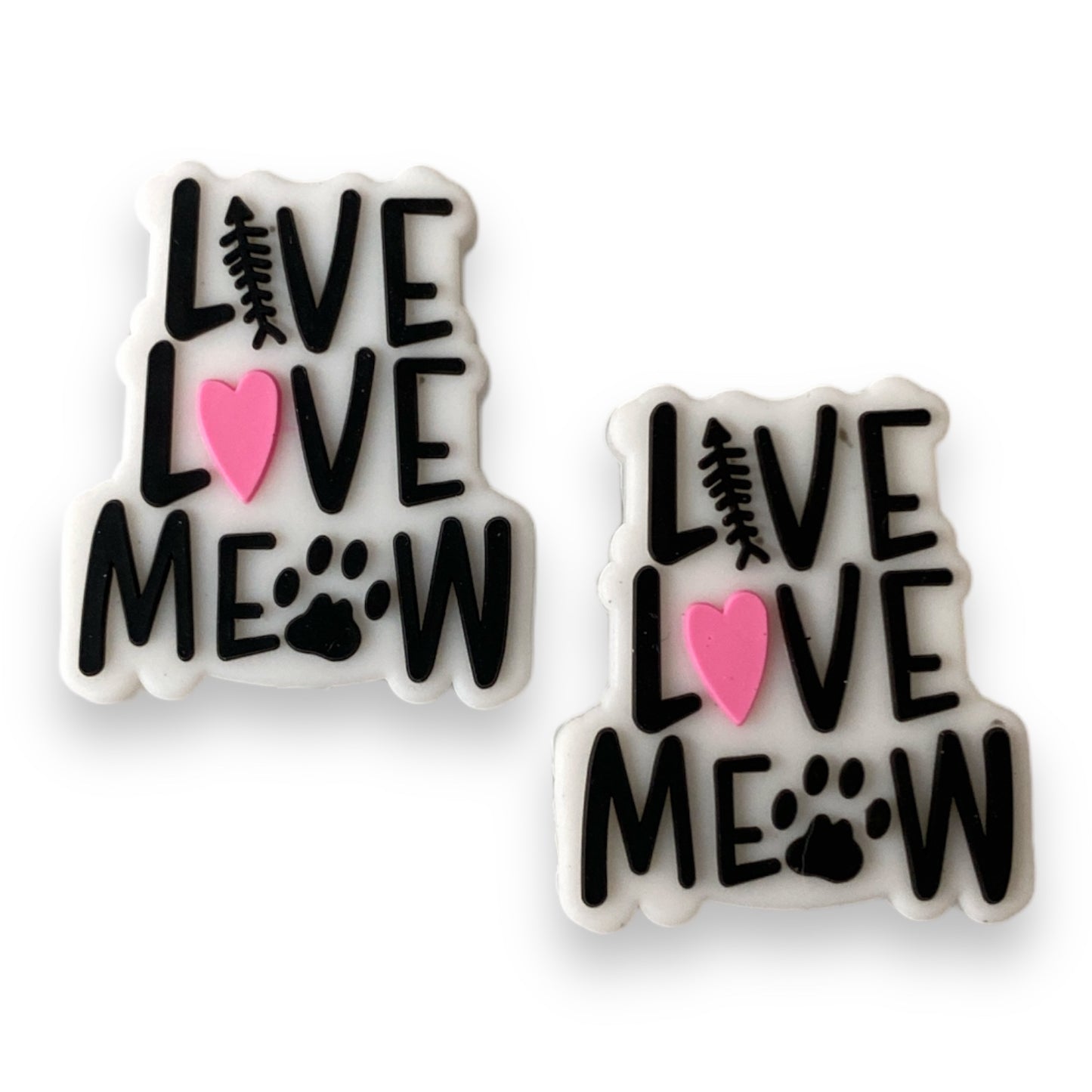 X288 - "Live Love Meow" Silicone (1 Count)  Focal Bead