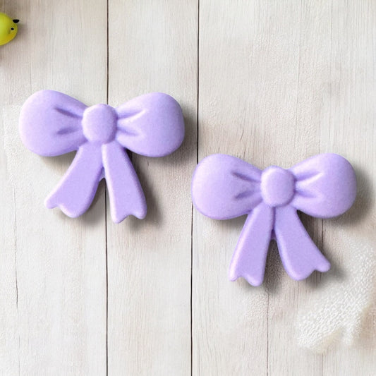 X43 - "Lavender Bow" Silicone Focal Bead- Vertical Hole  (1 Count)