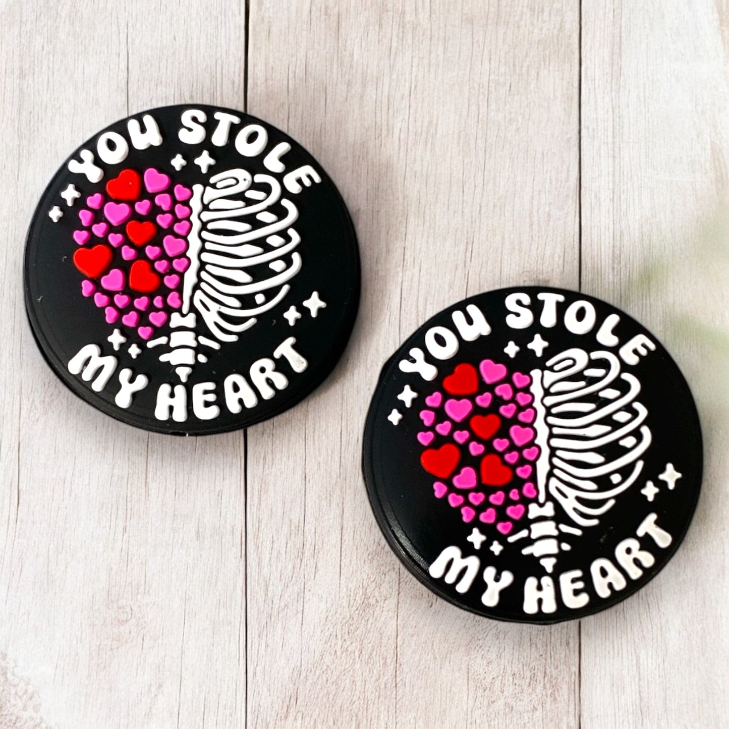 h994 - “You Stole My Heart” Silicone Focal Bead (1 Count)