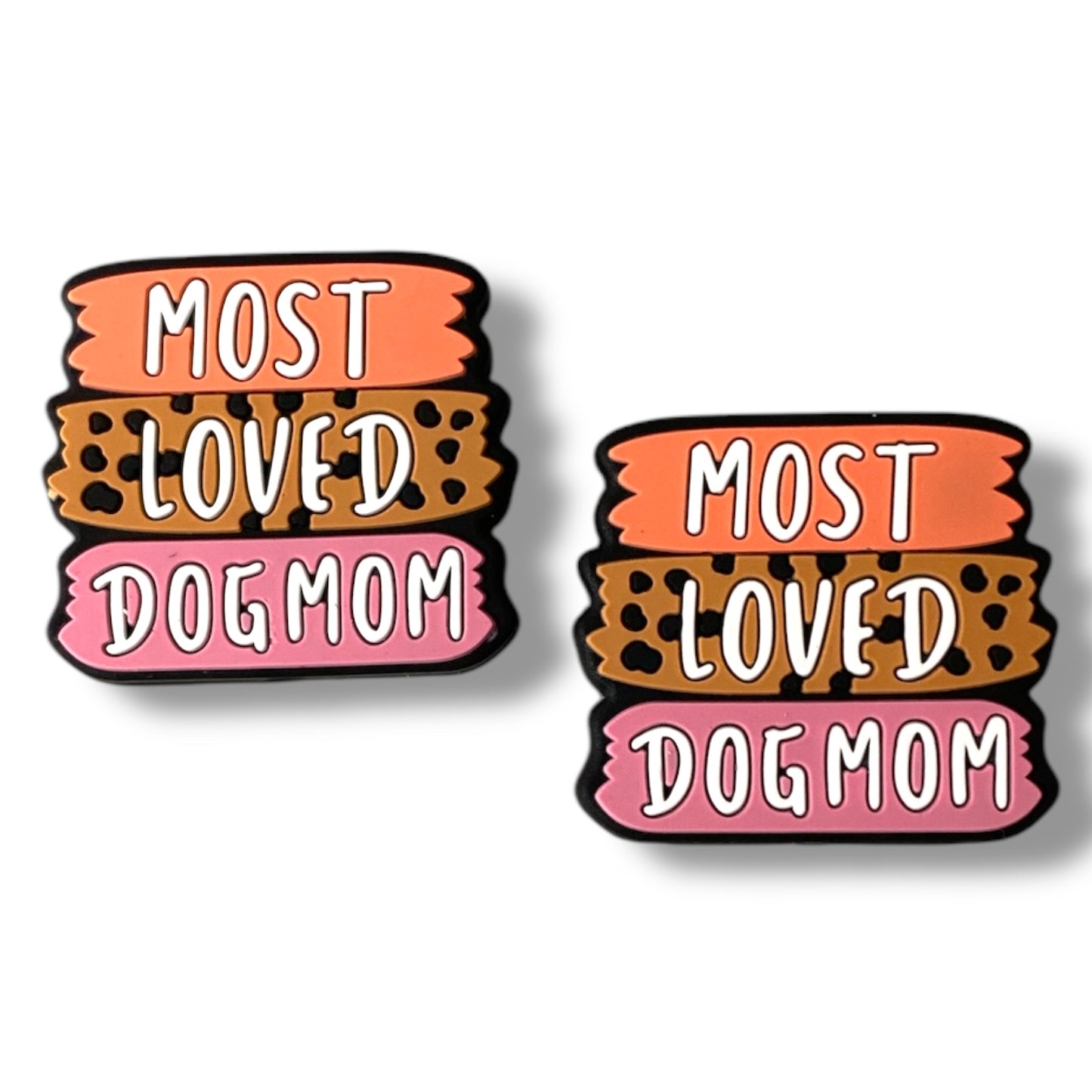 X250 - "Most Loved Dog Mom" Silicone Focal Bead (1 Count)