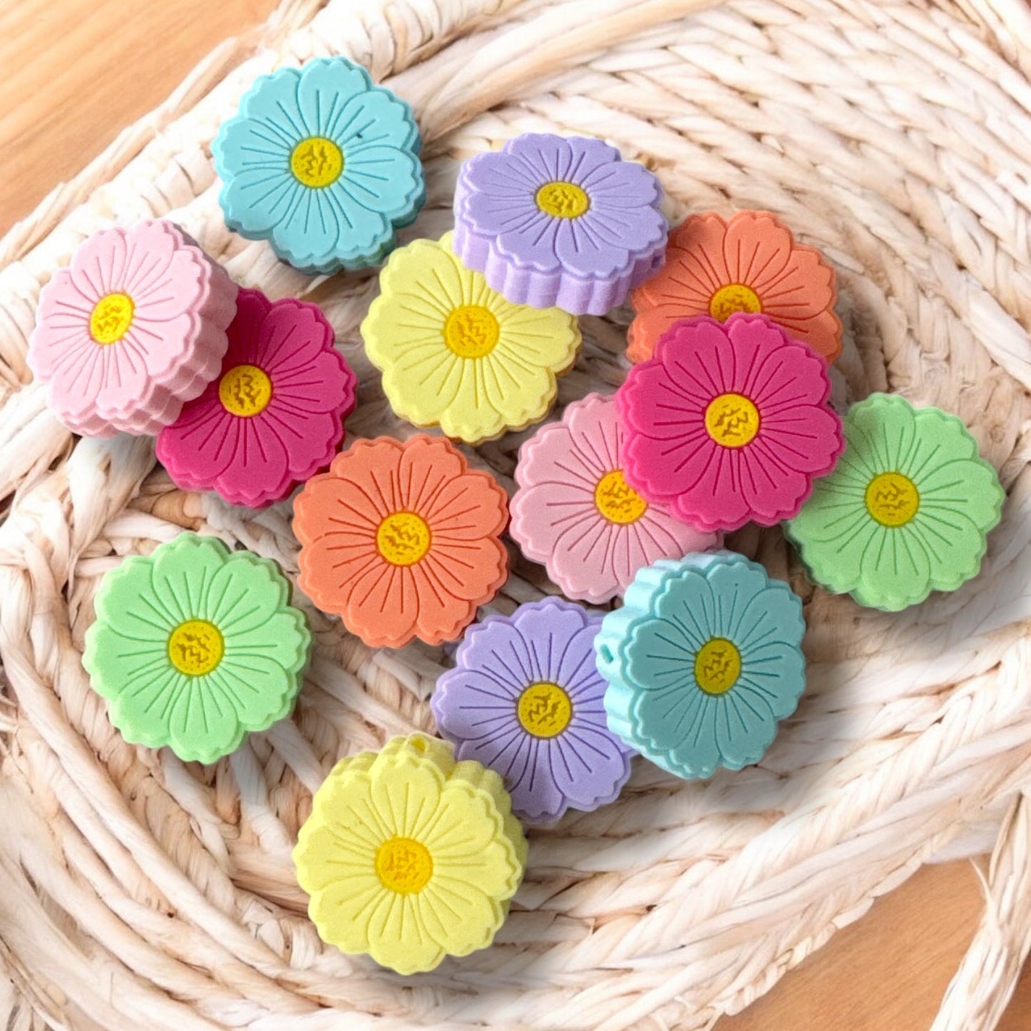 X39 -  "Peach Flower" Silicone Focal Bead  (1 Count)