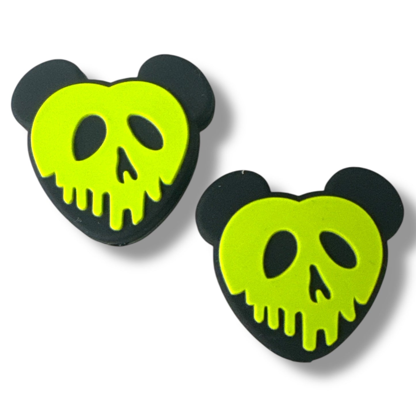 h832 - "Green Poison Apple"  Silicone Focal Bead