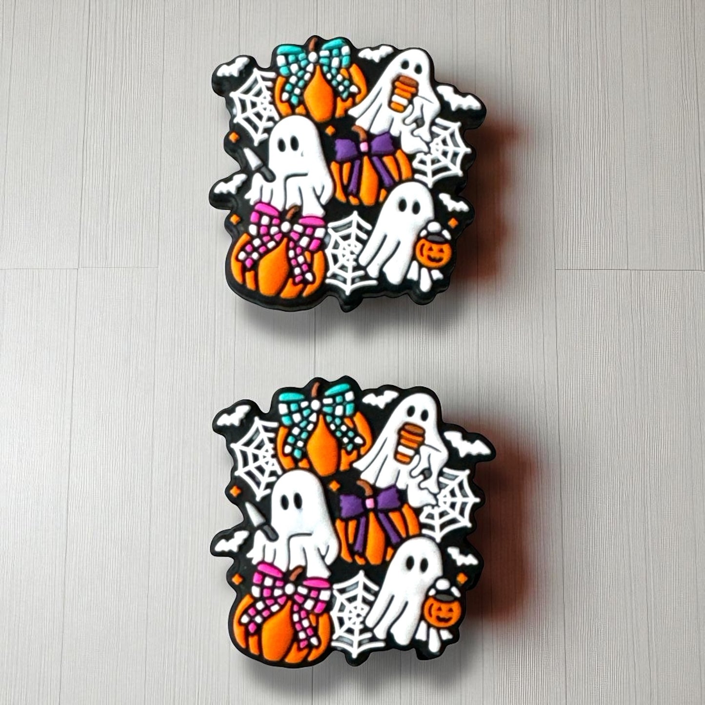h938- "Ghost Friends" Silicone Focal Bead